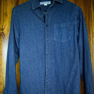 Old Navy, everyday shirt. Size S.